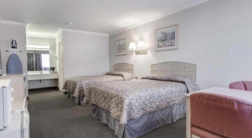 Econo Lodge Van Horn Eksteriør billede