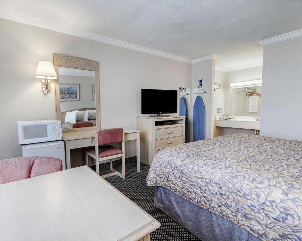 Econo Lodge Van Horn Eksteriør billede